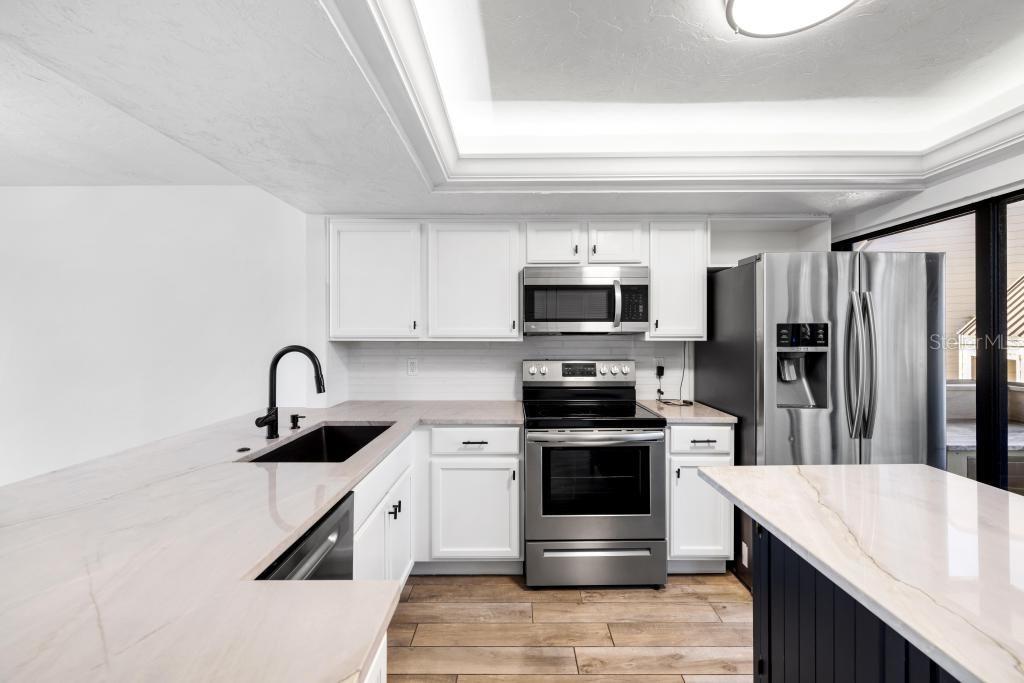 HUDSON OAKS - Residential