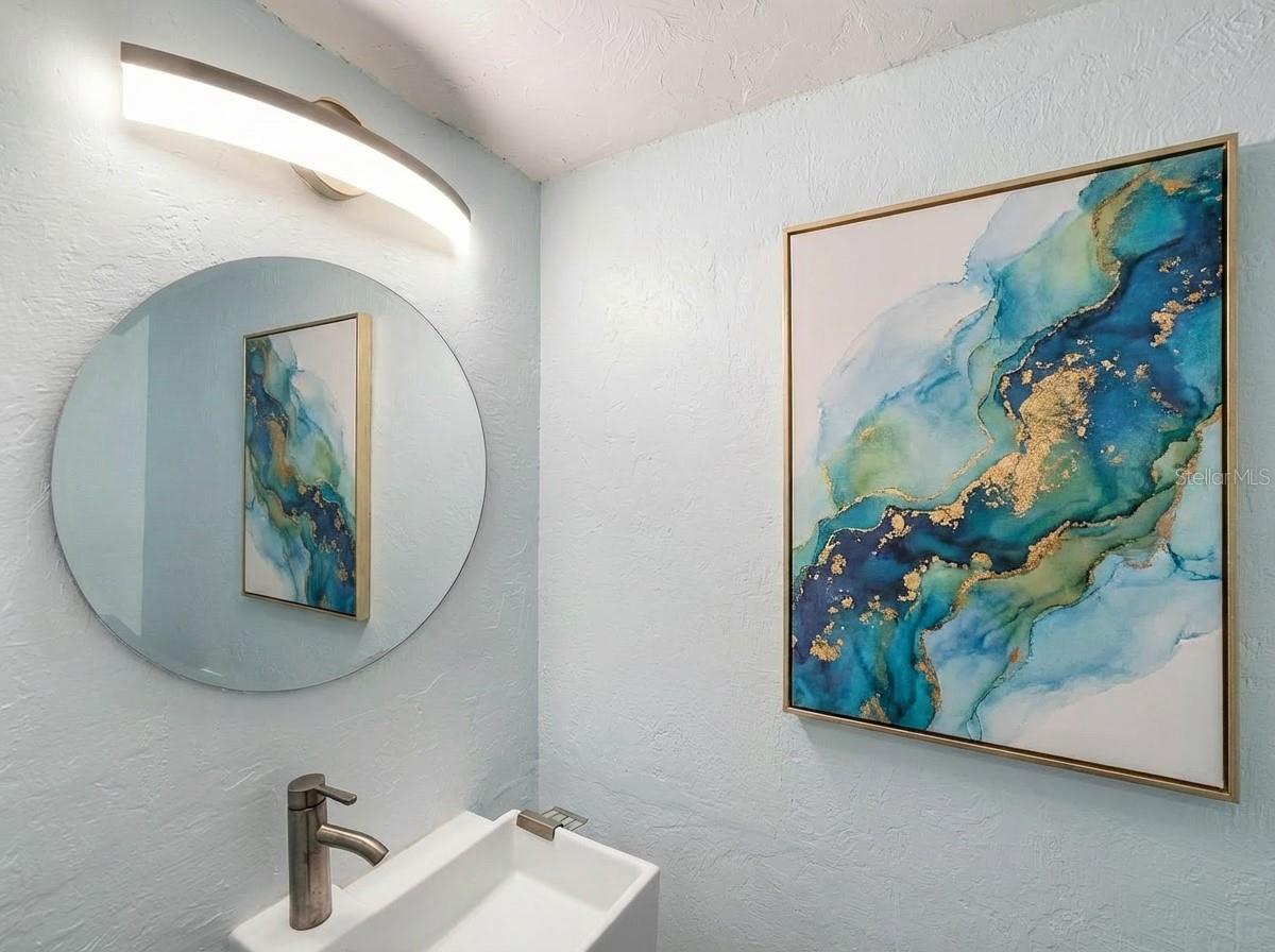 HUDSON OAKS - Residential