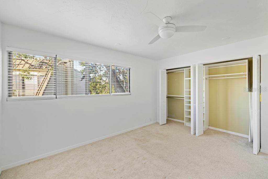 HUDSON OAKS - Residential