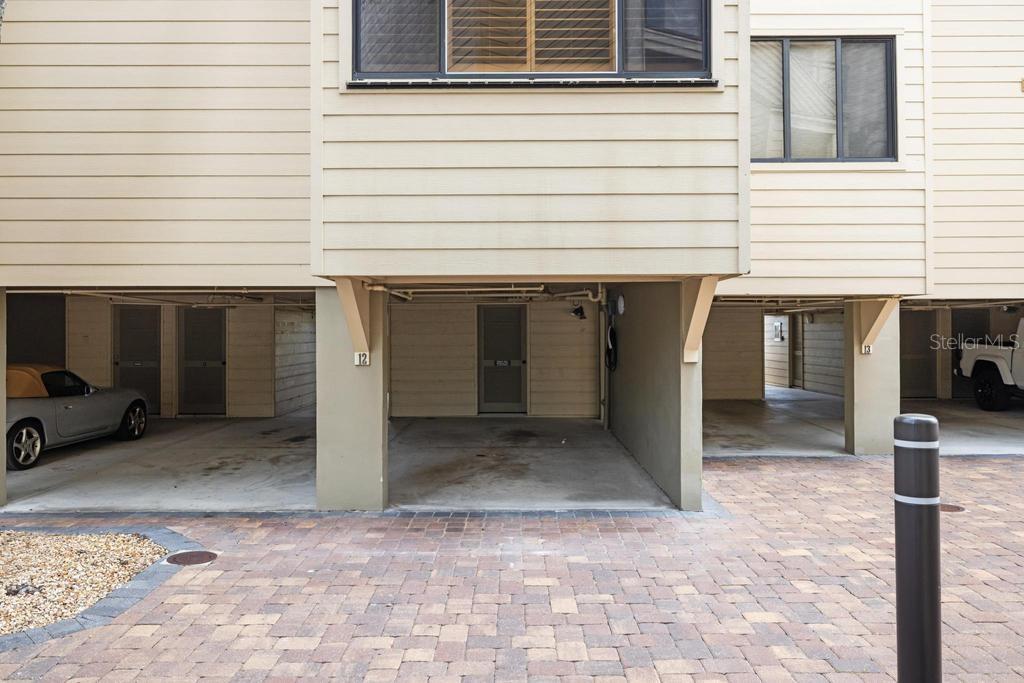 HUDSON OAKS - Residential