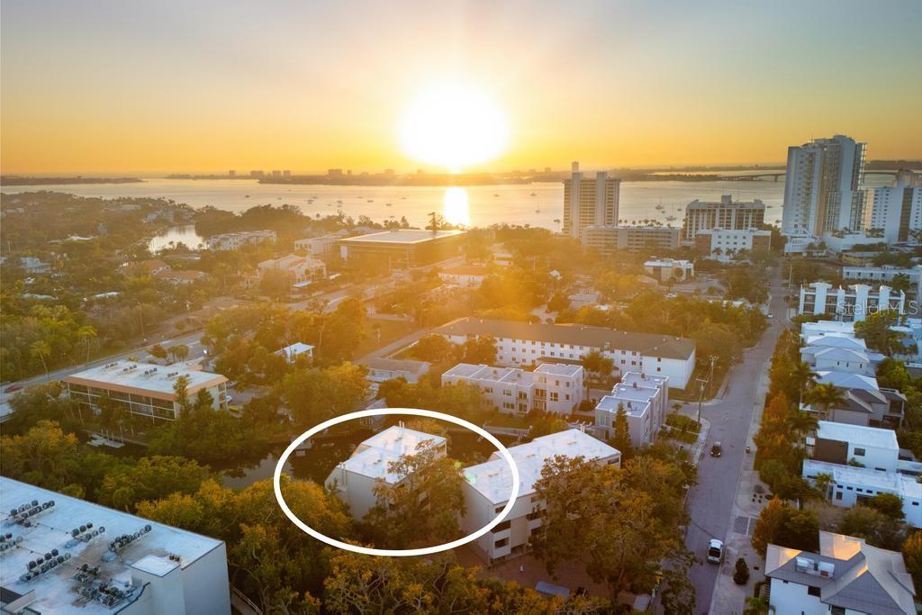 HUDSON OAKS - Residential