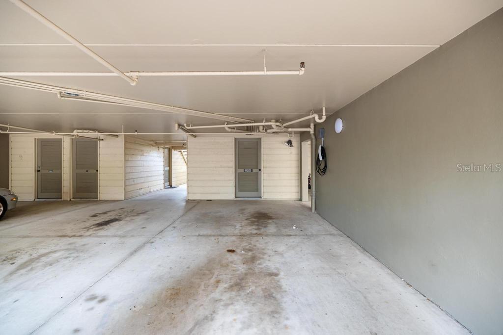 HUDSON OAKS - Residential