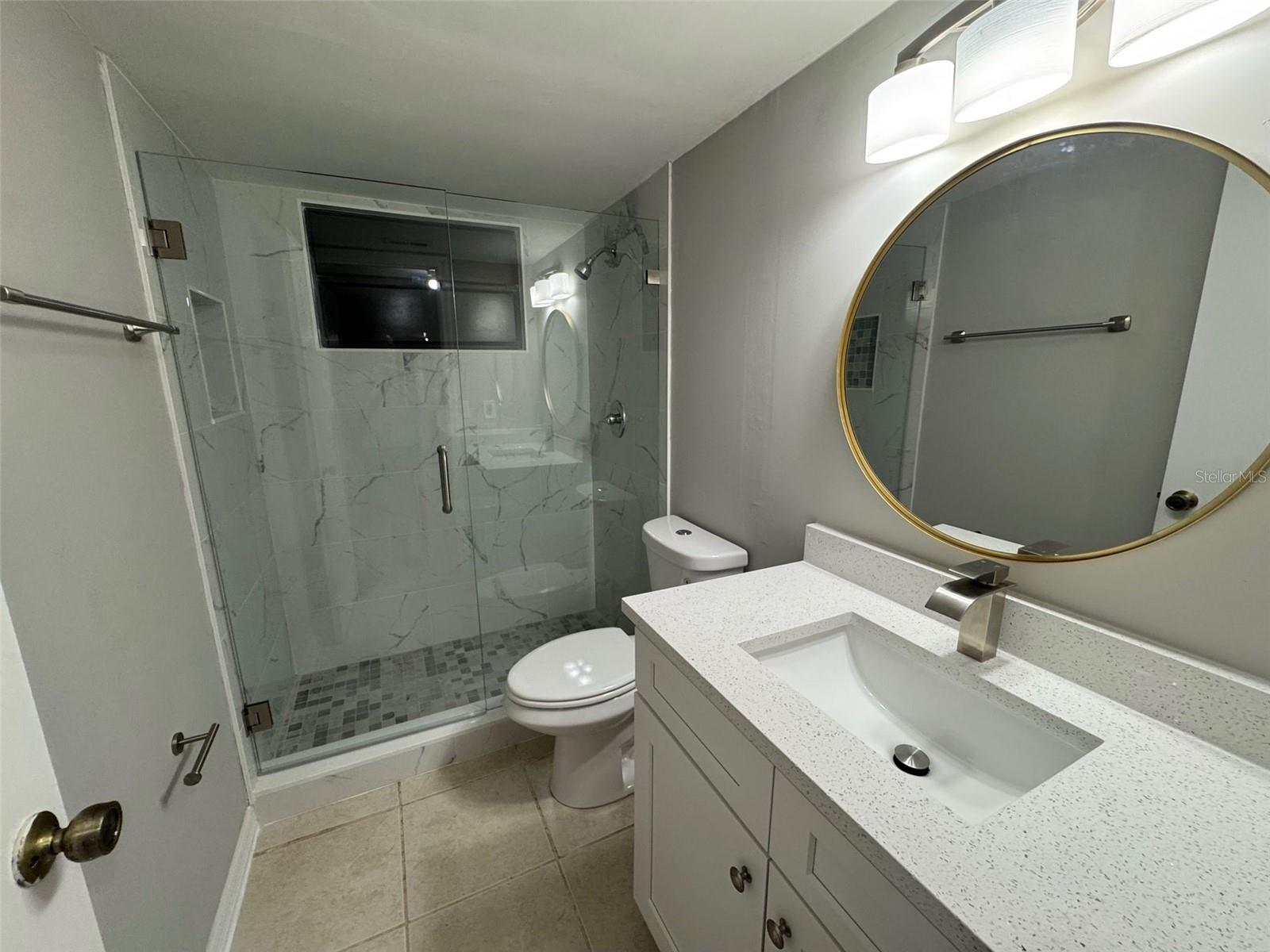 SHADOW BAY VILLAS - Residential