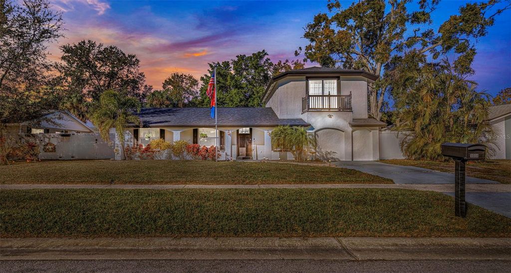 Photo of 1008 Greenleaf Way, Tarpon Springs, FL 34689 (MLS # TB8469715)