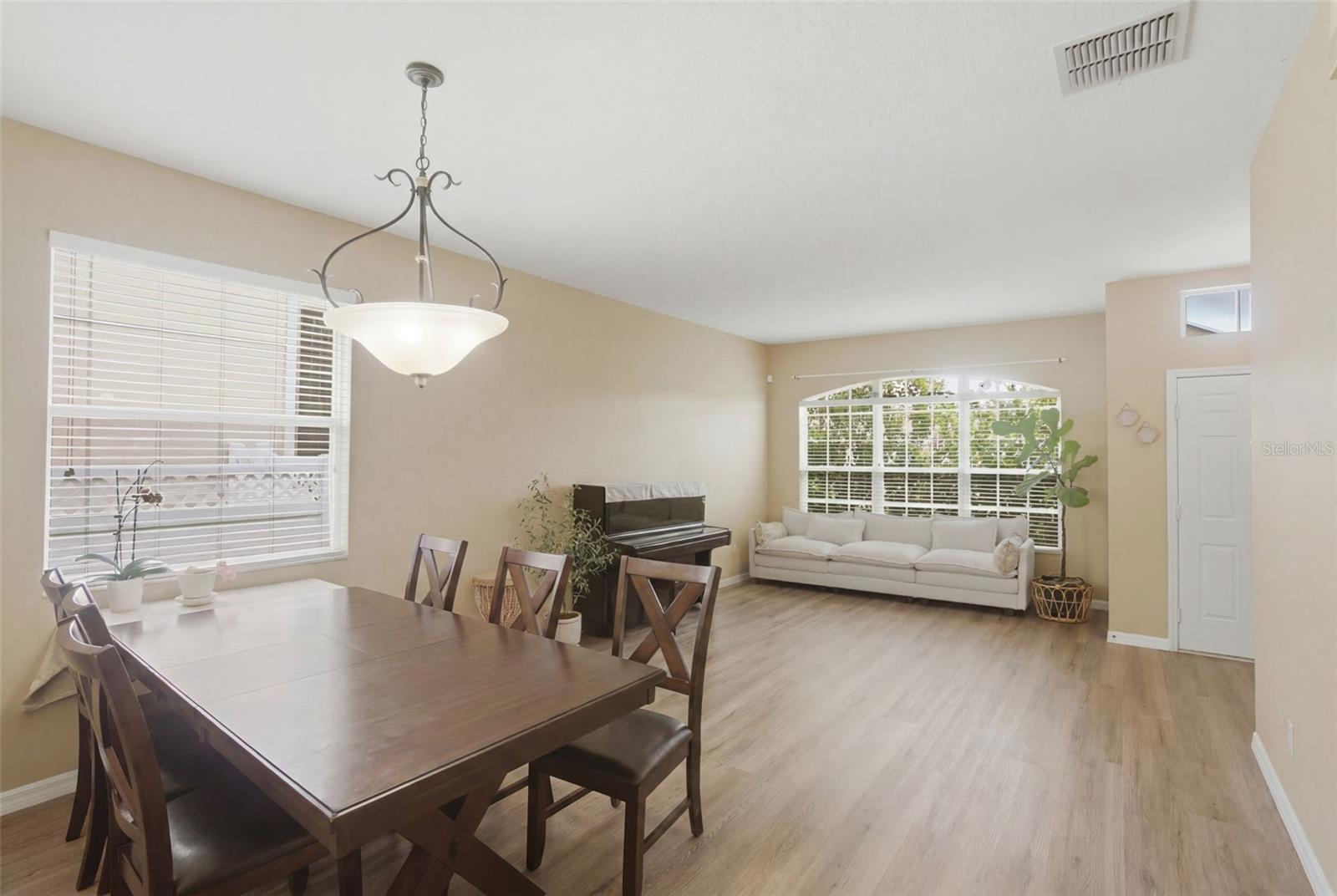 DEERFIELD PLACE A-G - Residential