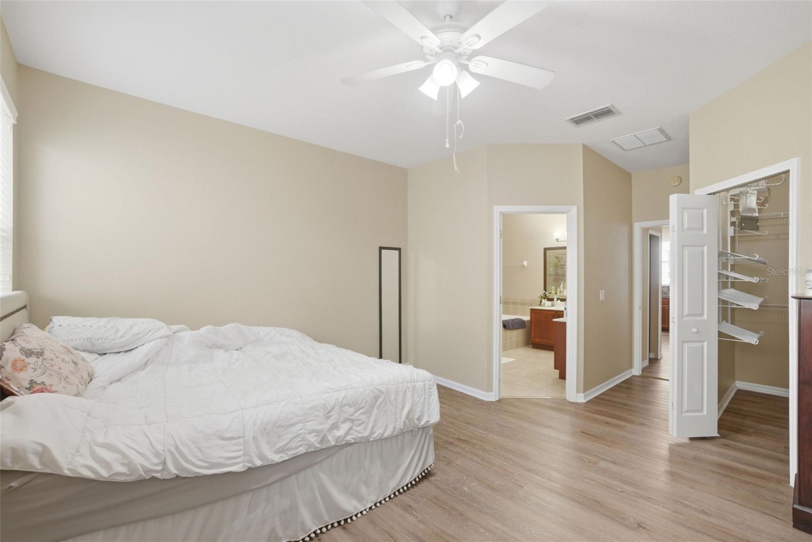 DEERFIELD PLACE A-G - Residential