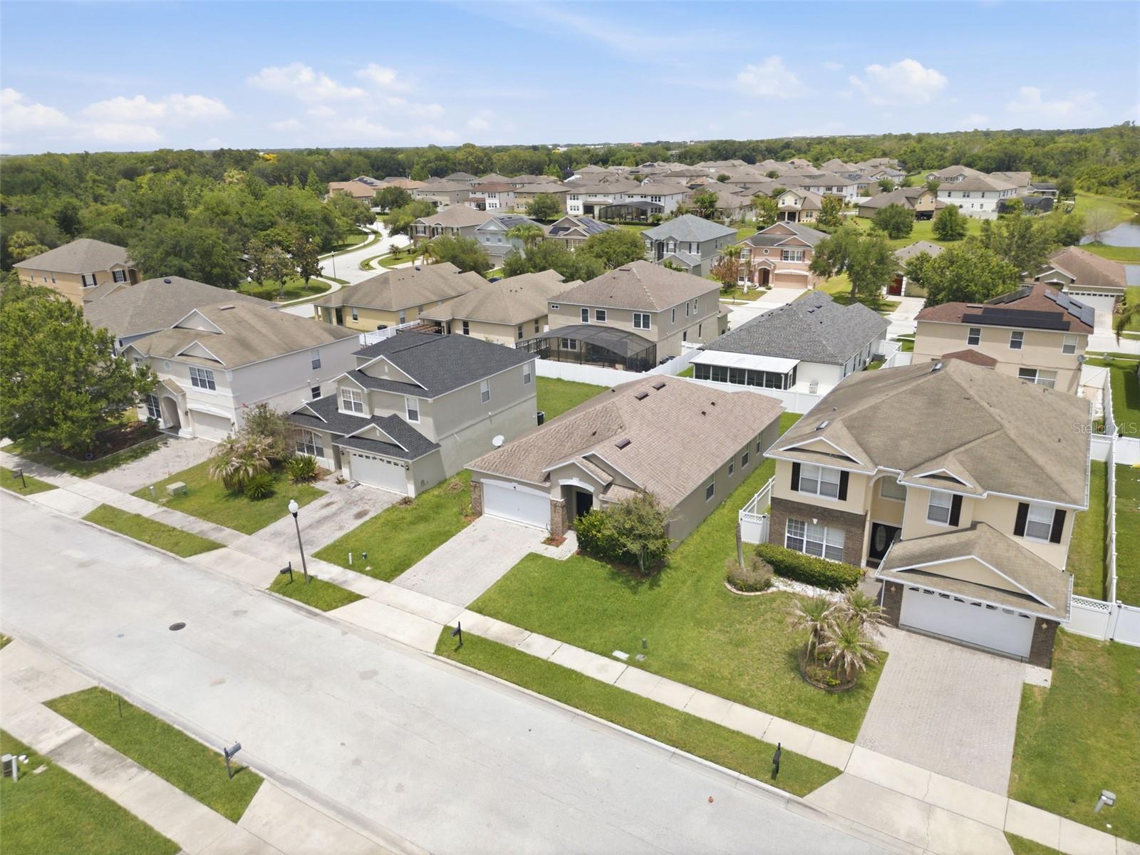 DEERFIELD PLACE A-G - Residential