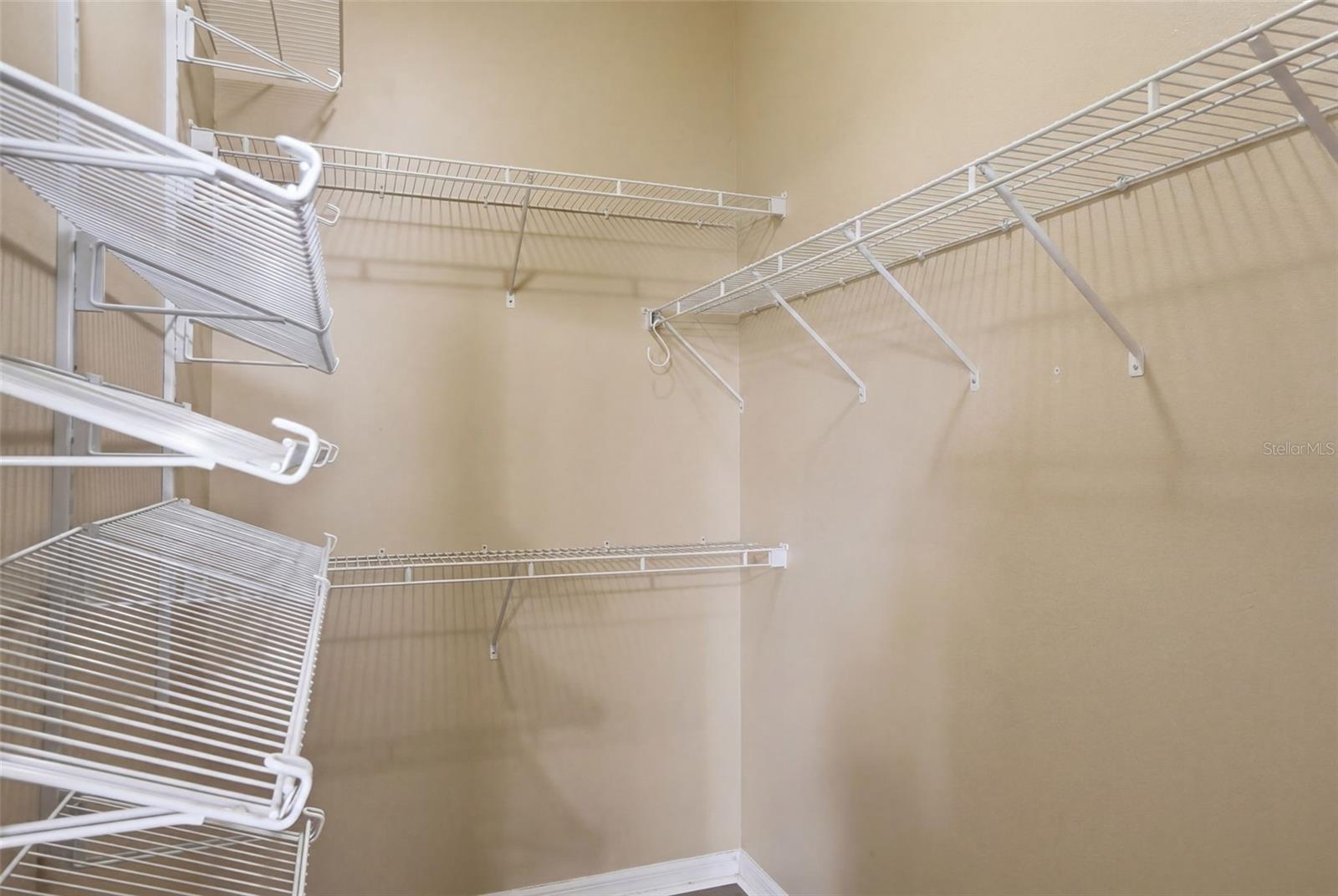 DEERFIELD PLACE A-G - Residential