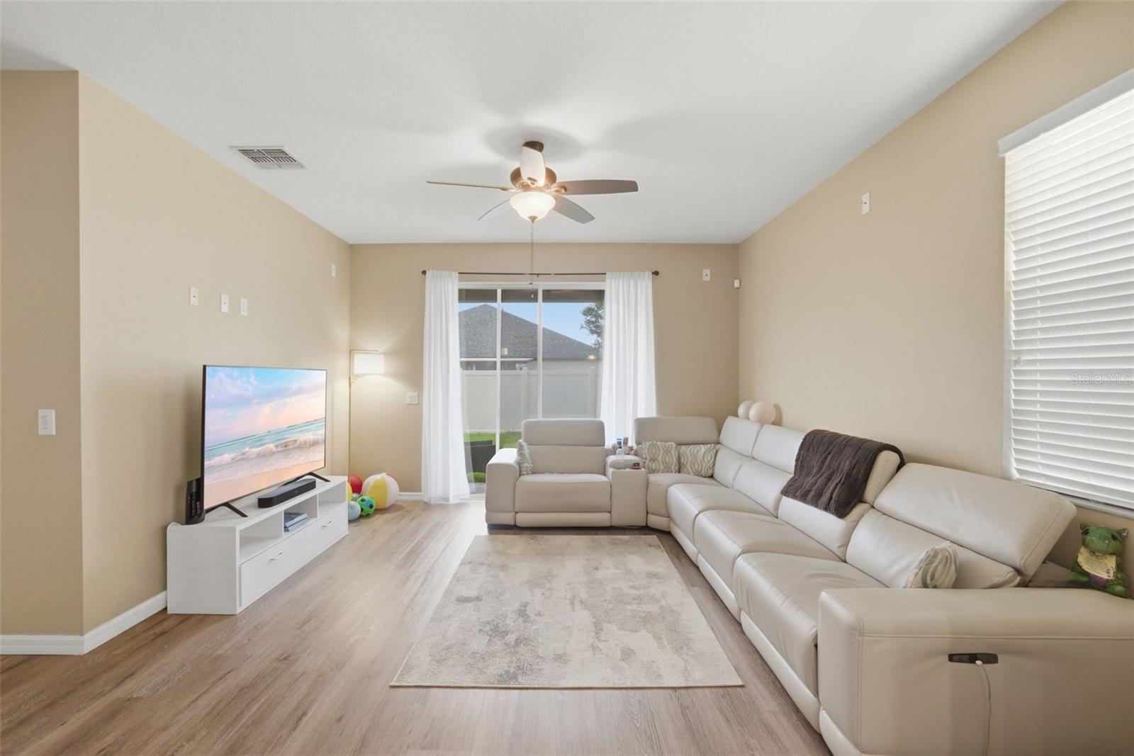 DEERFIELD PLACE A-G - Residential