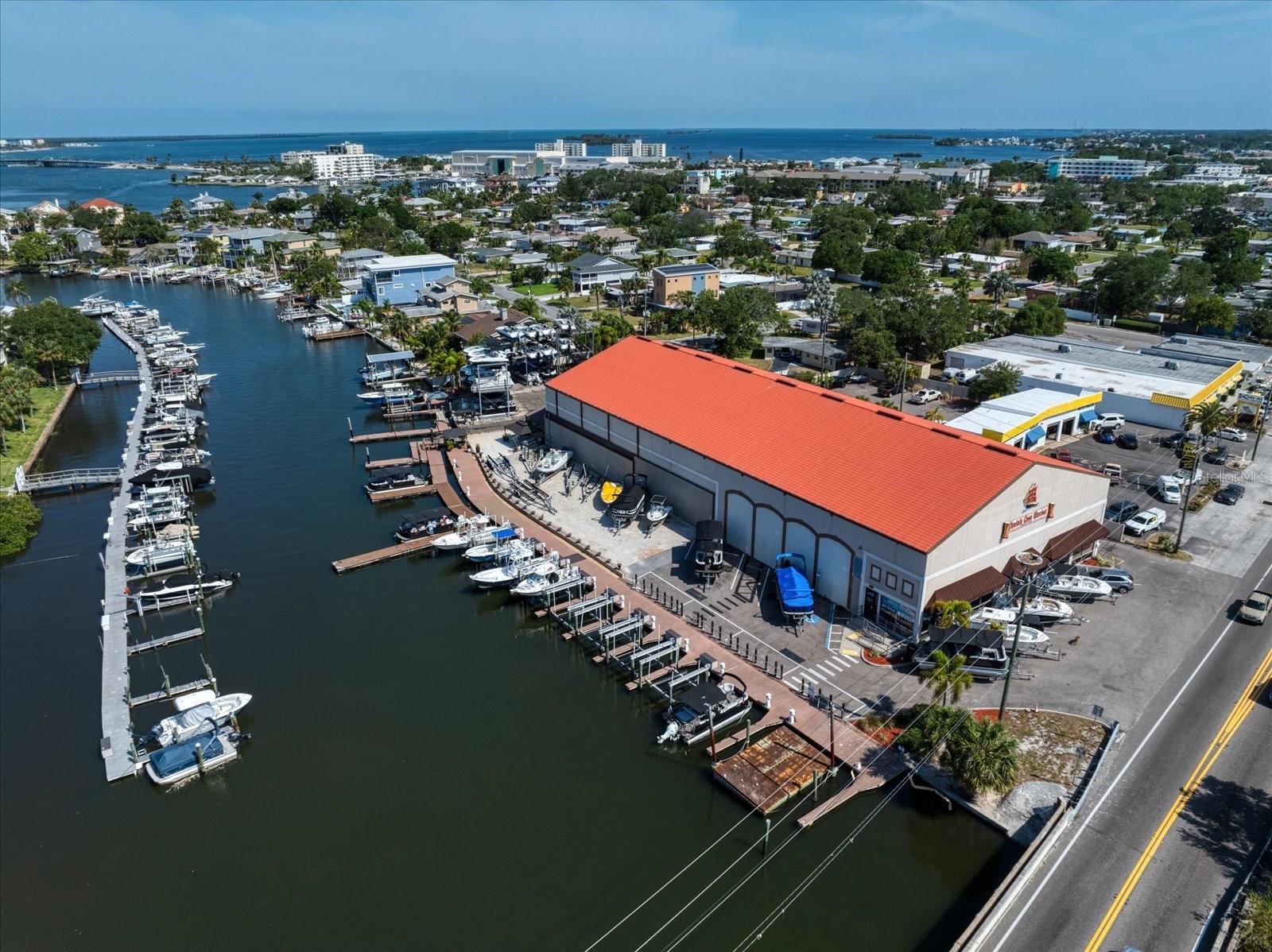 2400 BAYSHORE BOULEVARD