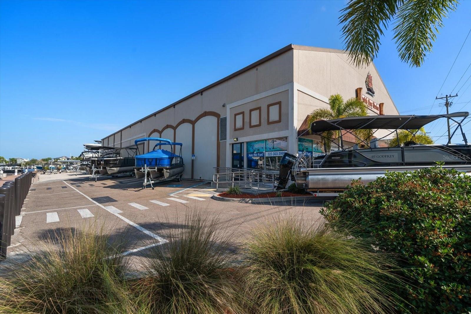 BAYWOOD SHORES - Commercial Sale