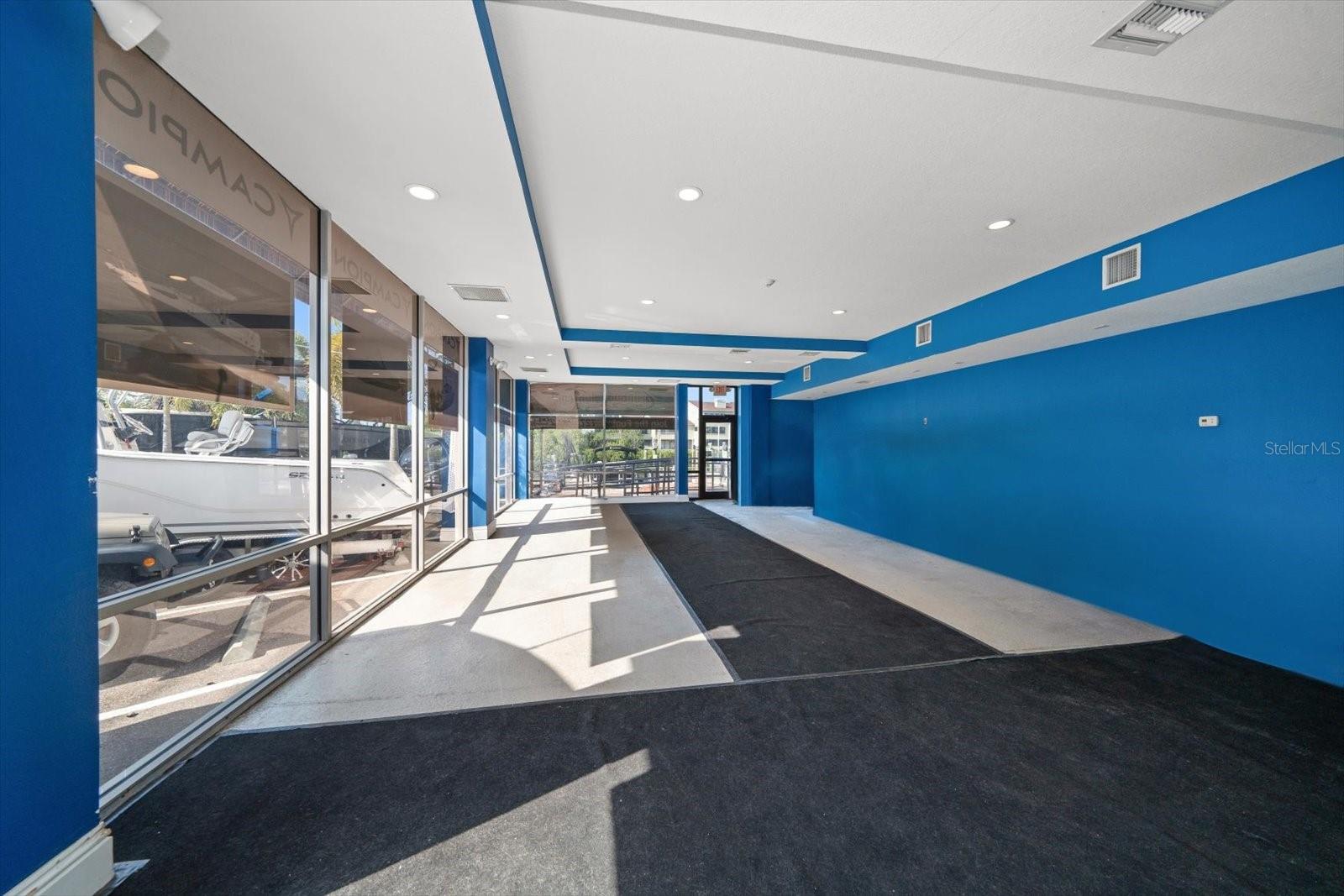 BAYWOOD SHORES - Commercial Sale