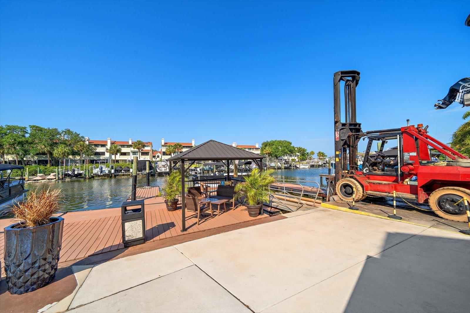 BAYWOOD SHORES - Commercial Sale
