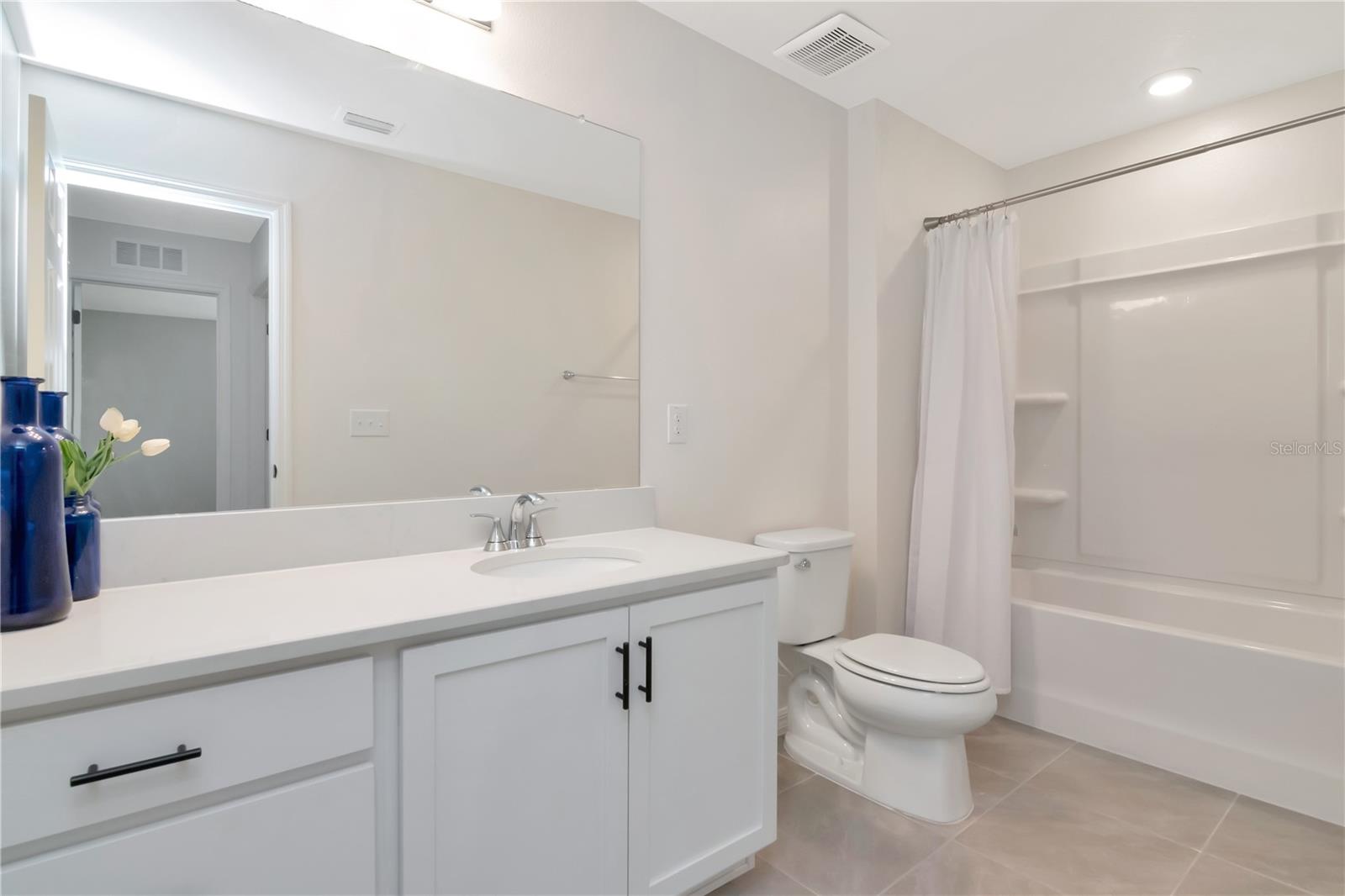 RIVERSTONE - Residential