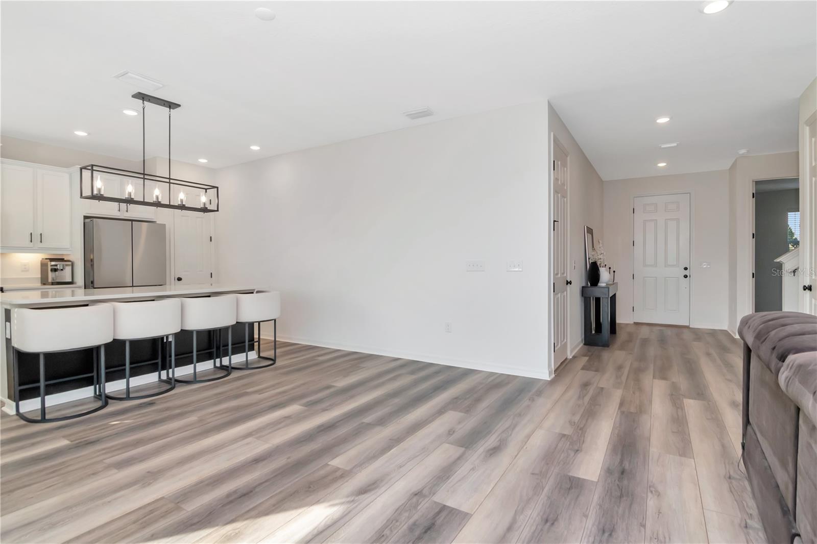 RIVERSTONE - Residential