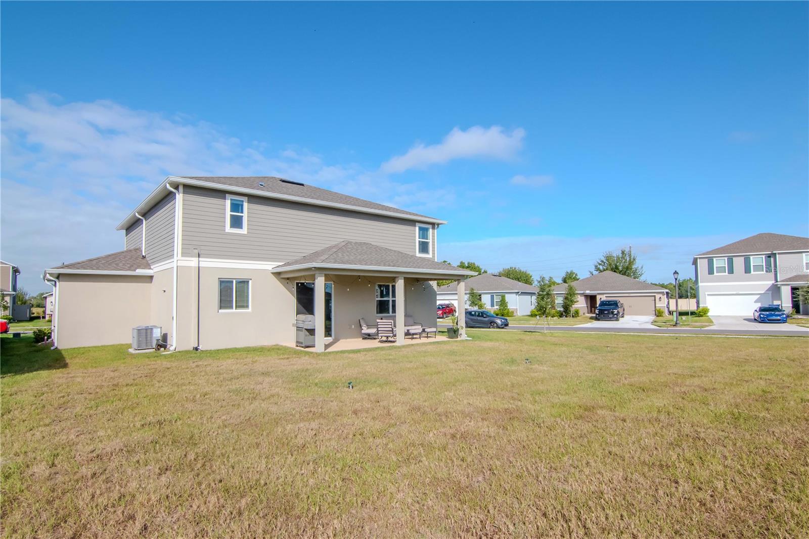 RIVERSTONE - Residential