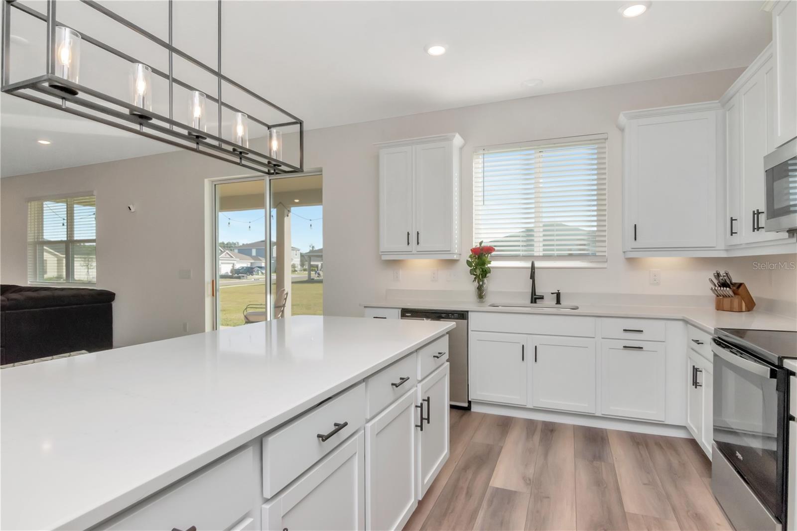 RIVERSTONE - Residential