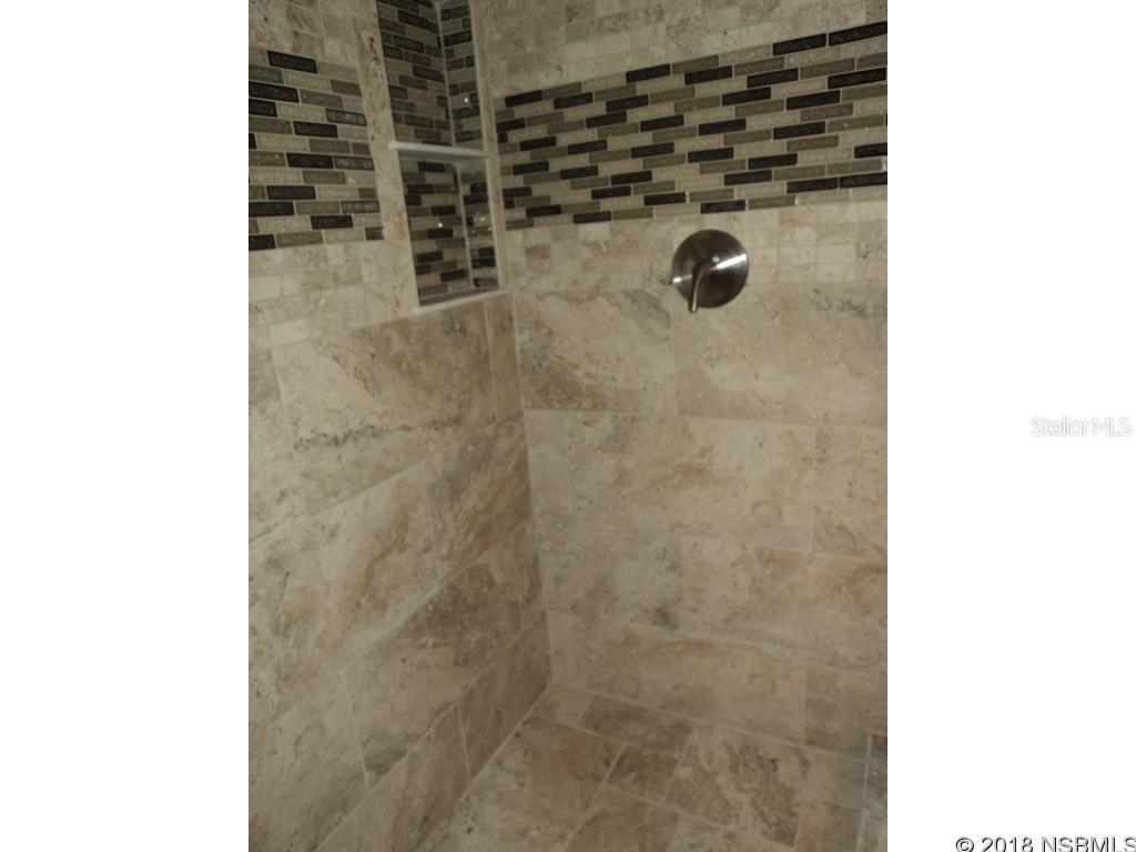 Florida Shores 01 - Residential