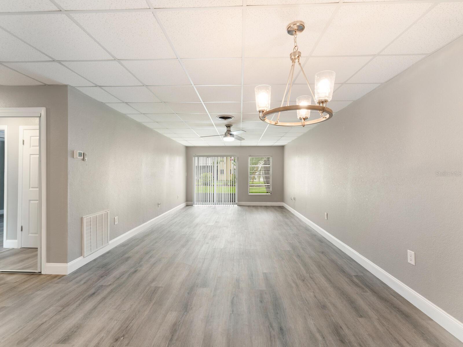 PLAZA VIEW - Residential