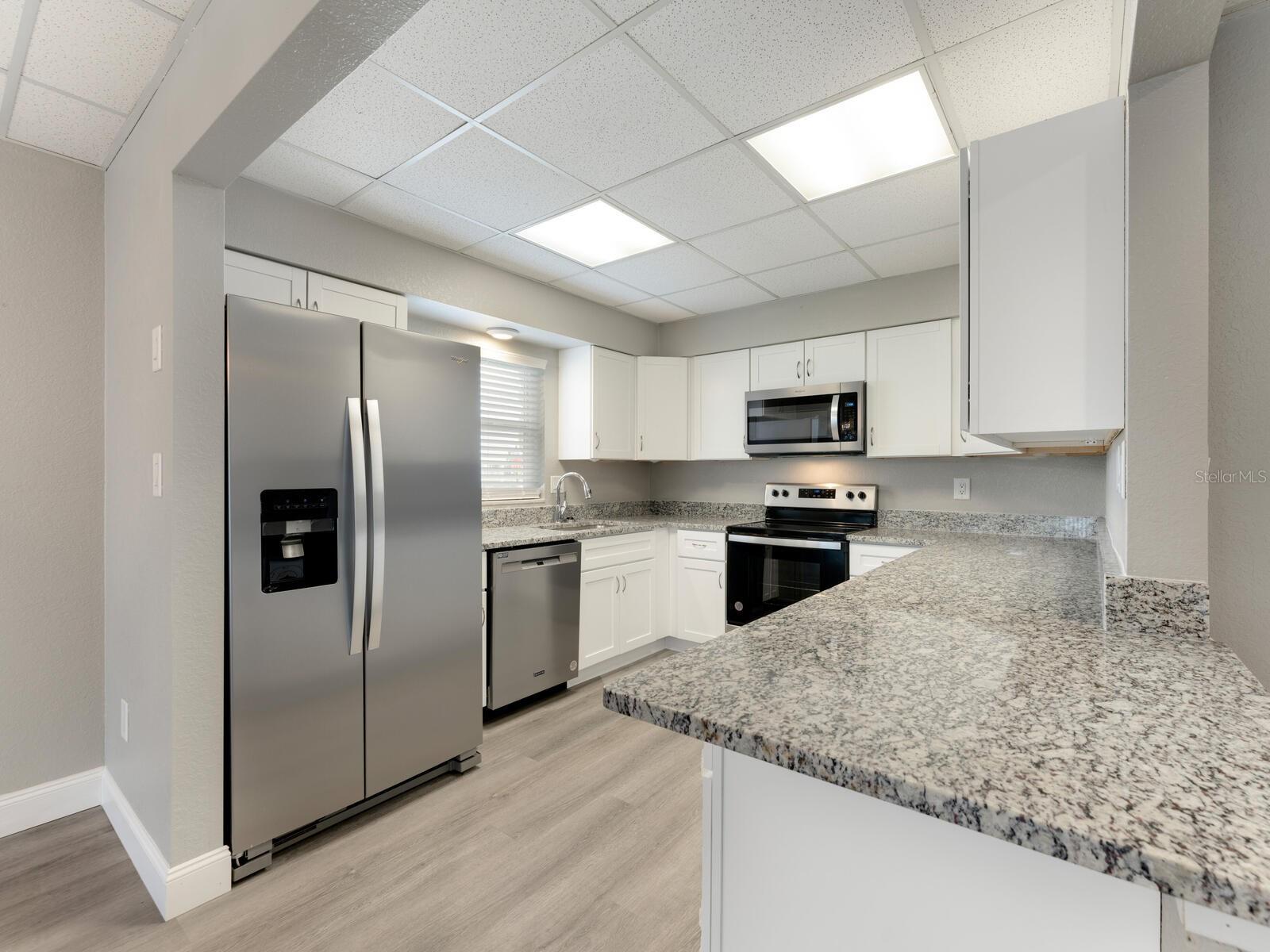 PLAZA VIEW - Residential