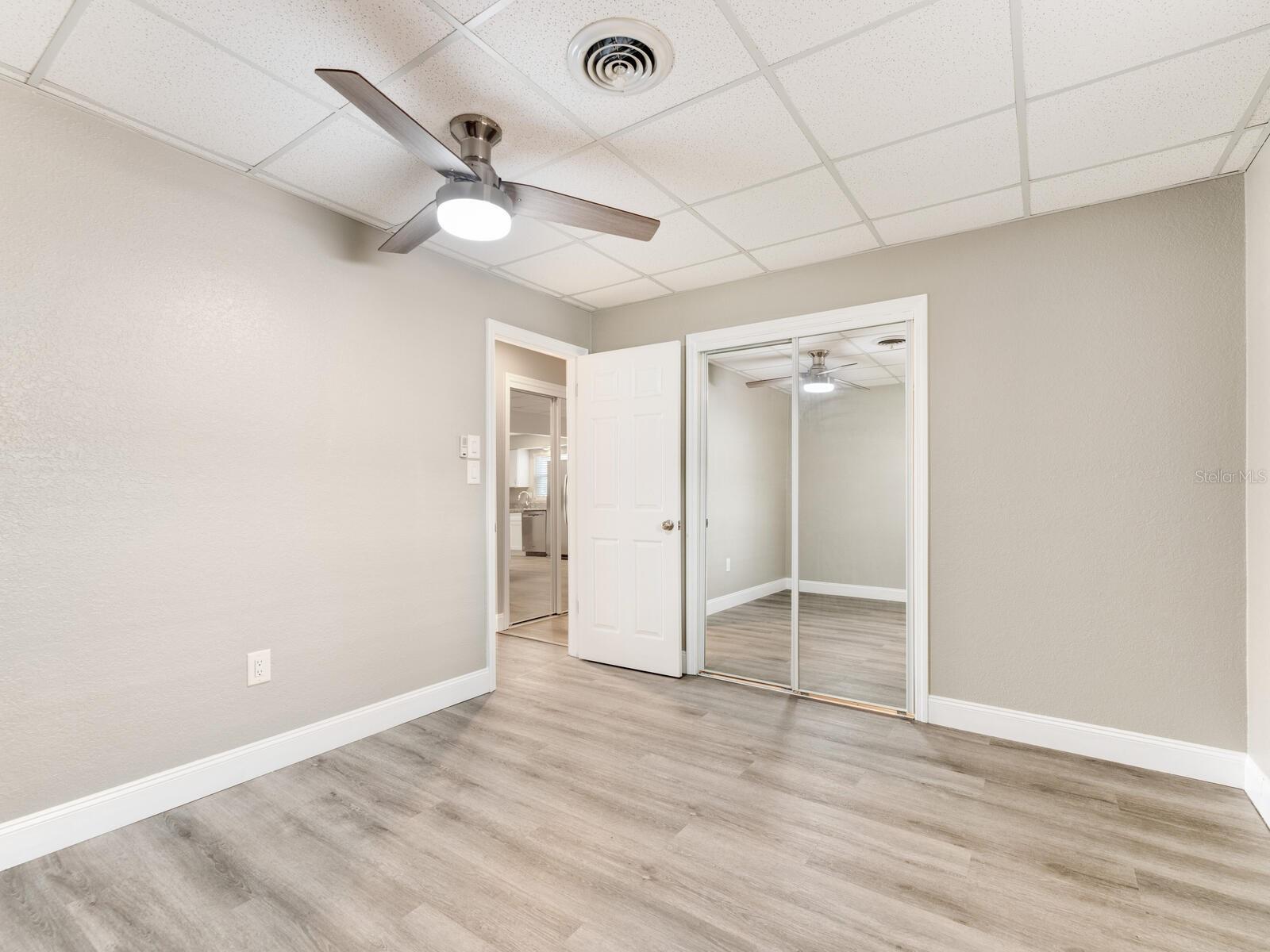 PLAZA VIEW - Residential