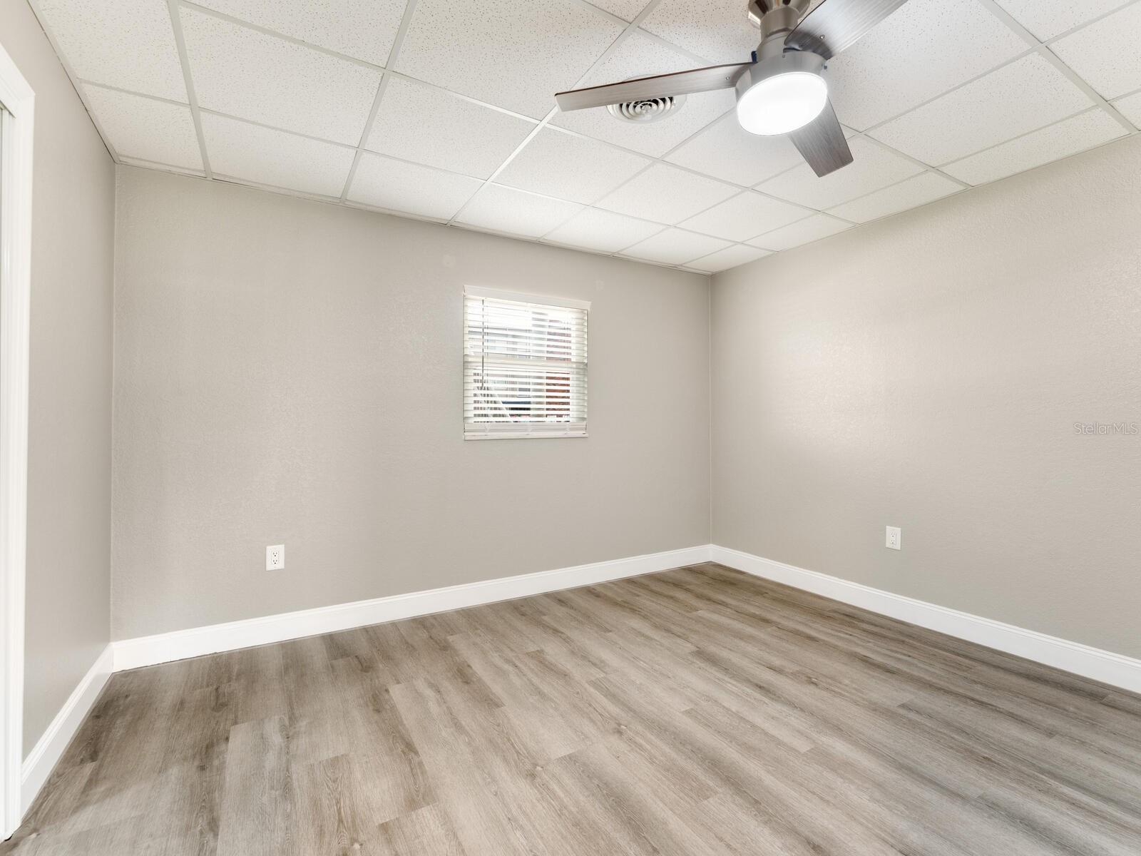 PLAZA VIEW - Residential