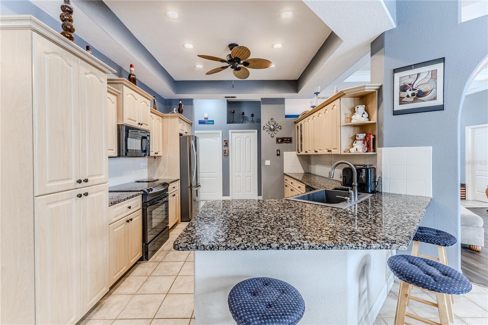 SPRING HILL - Residential