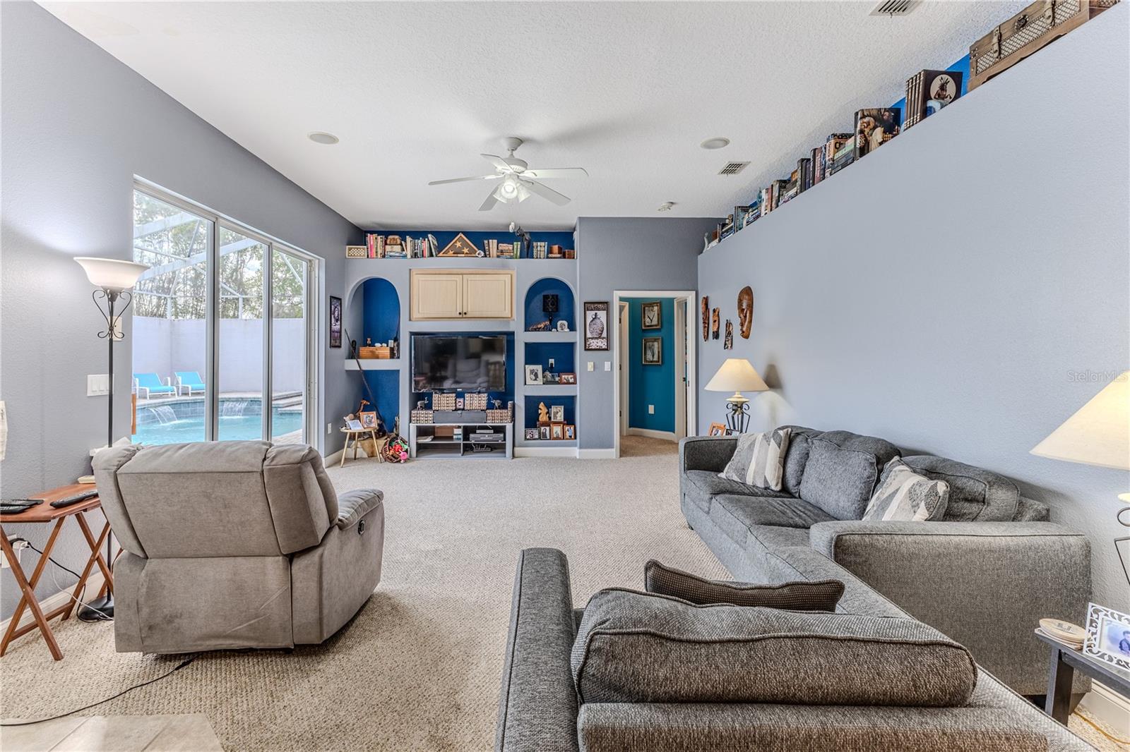 SPRING HILL - Residential