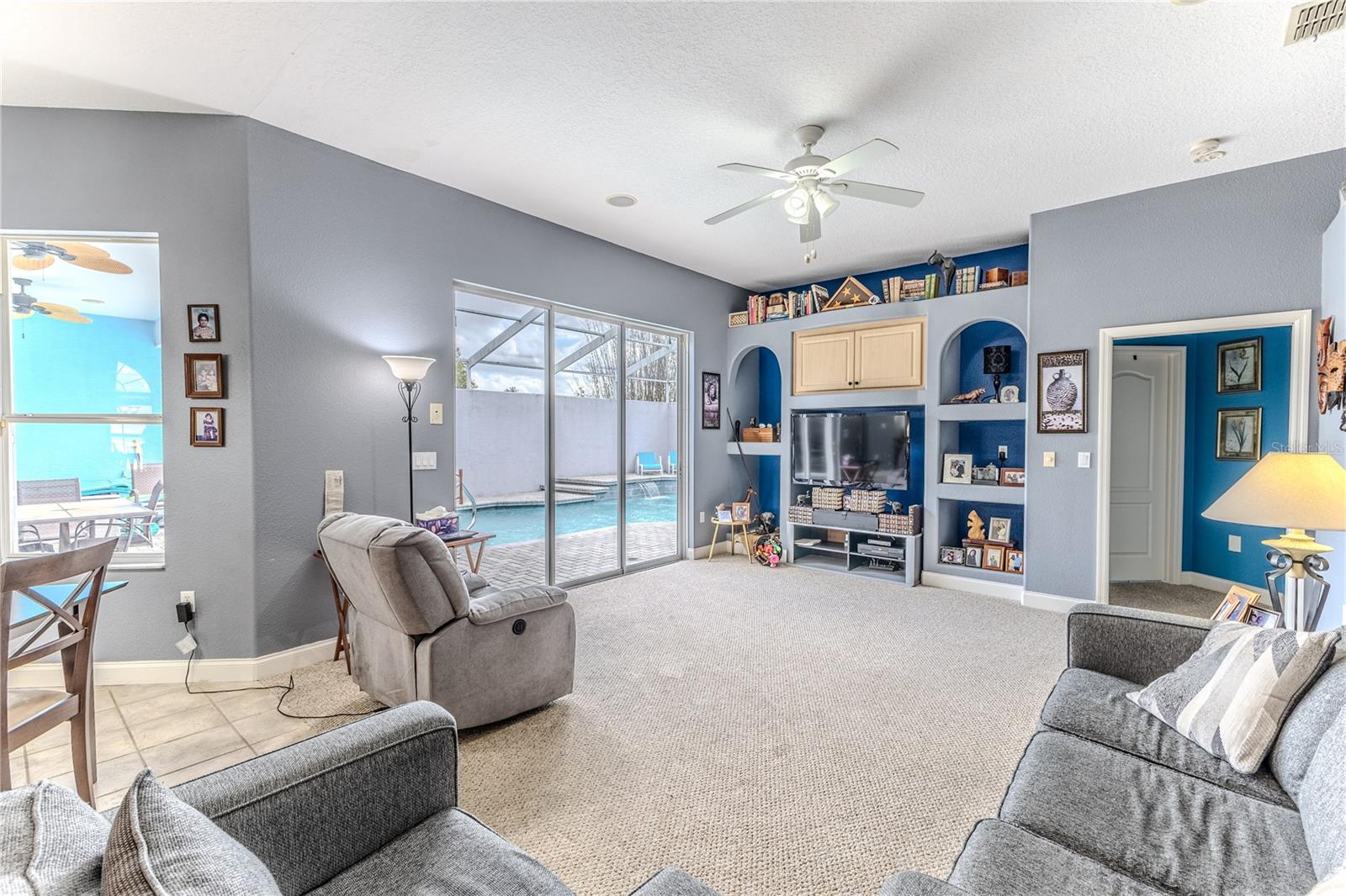 SPRING HILL - Residential