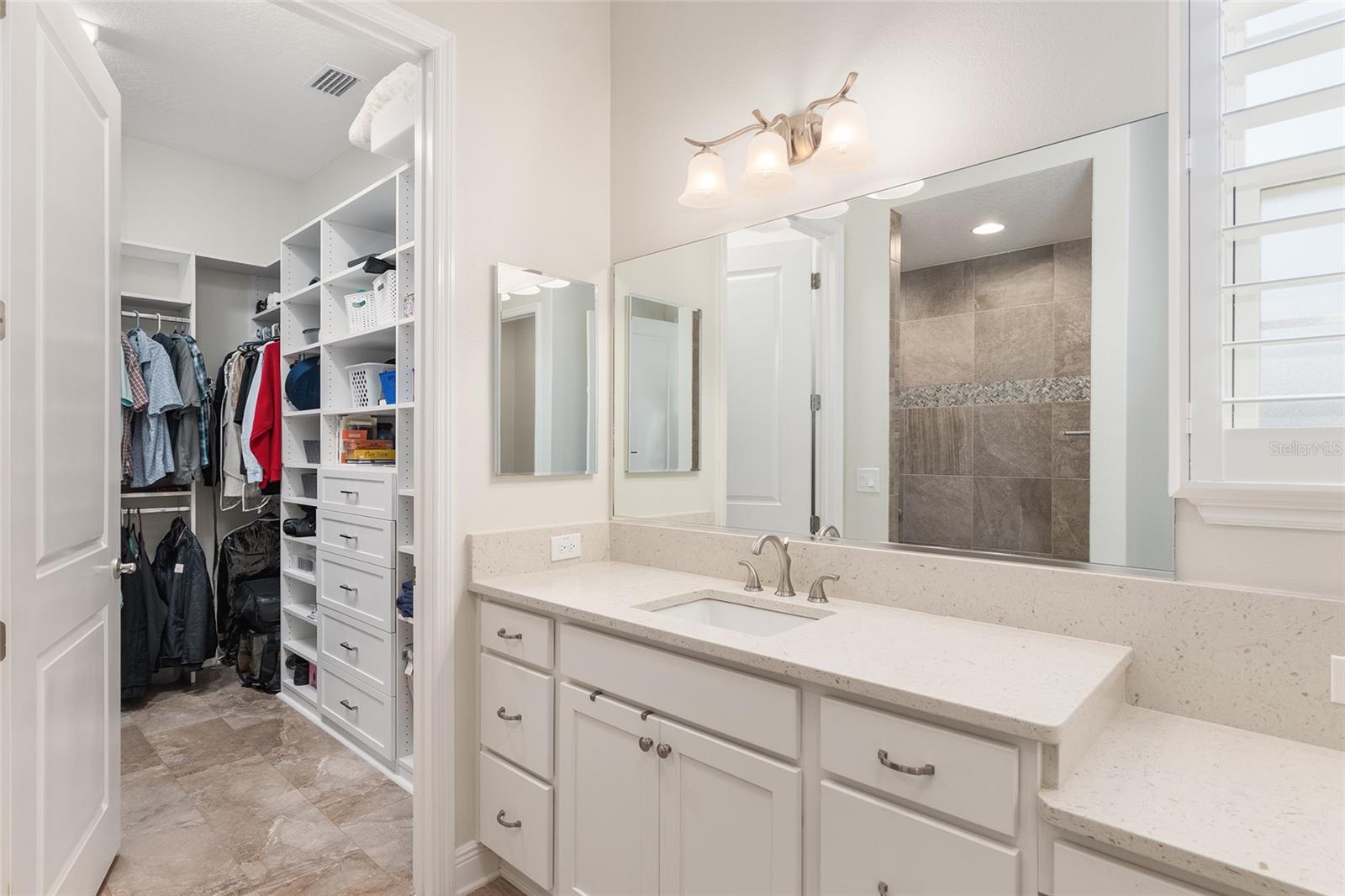 OXFORD OAKS PH 1 UN #833 - Residential