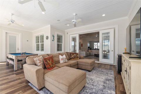 Tiny photo for 11207 Roz Way, Oxford, FL 34484 (MLS # TB8477201)
