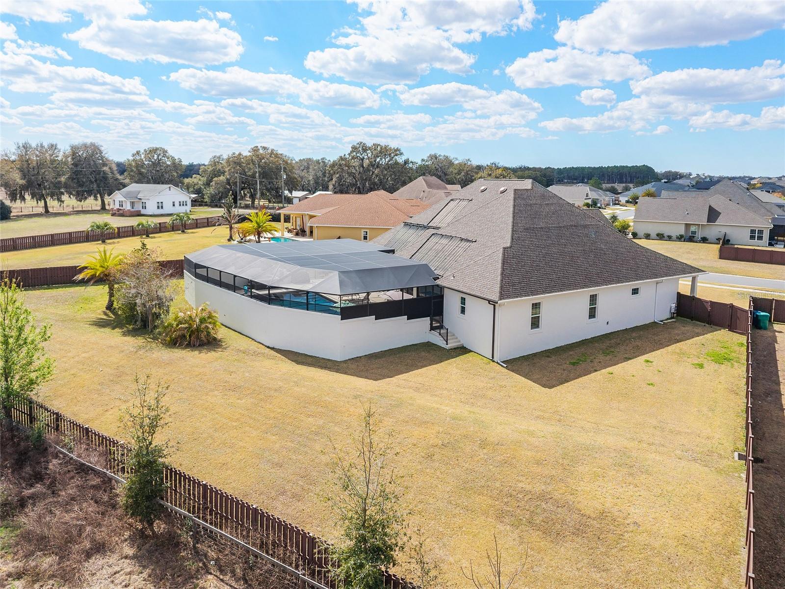 OXFORD OAKS PH 1 UN #833 - Residential