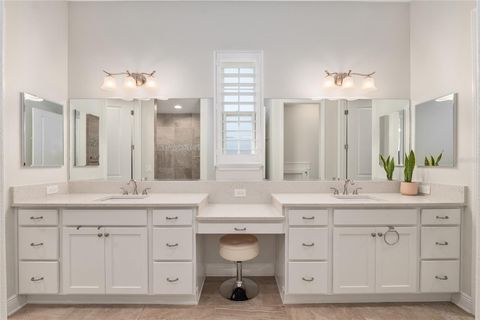 Tiny photo for 11207 Roz Way, Oxford, FL 34484 (MLS # TB8477201)