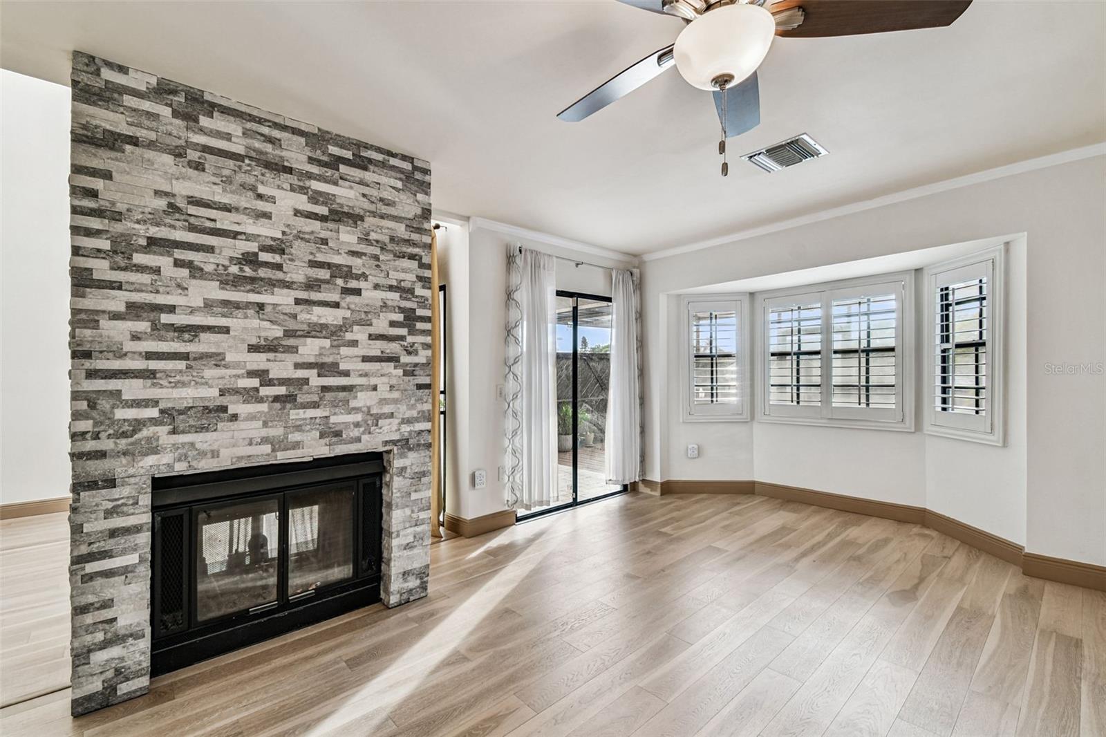 SAN MARINO BAY CONDO 5 - Residential