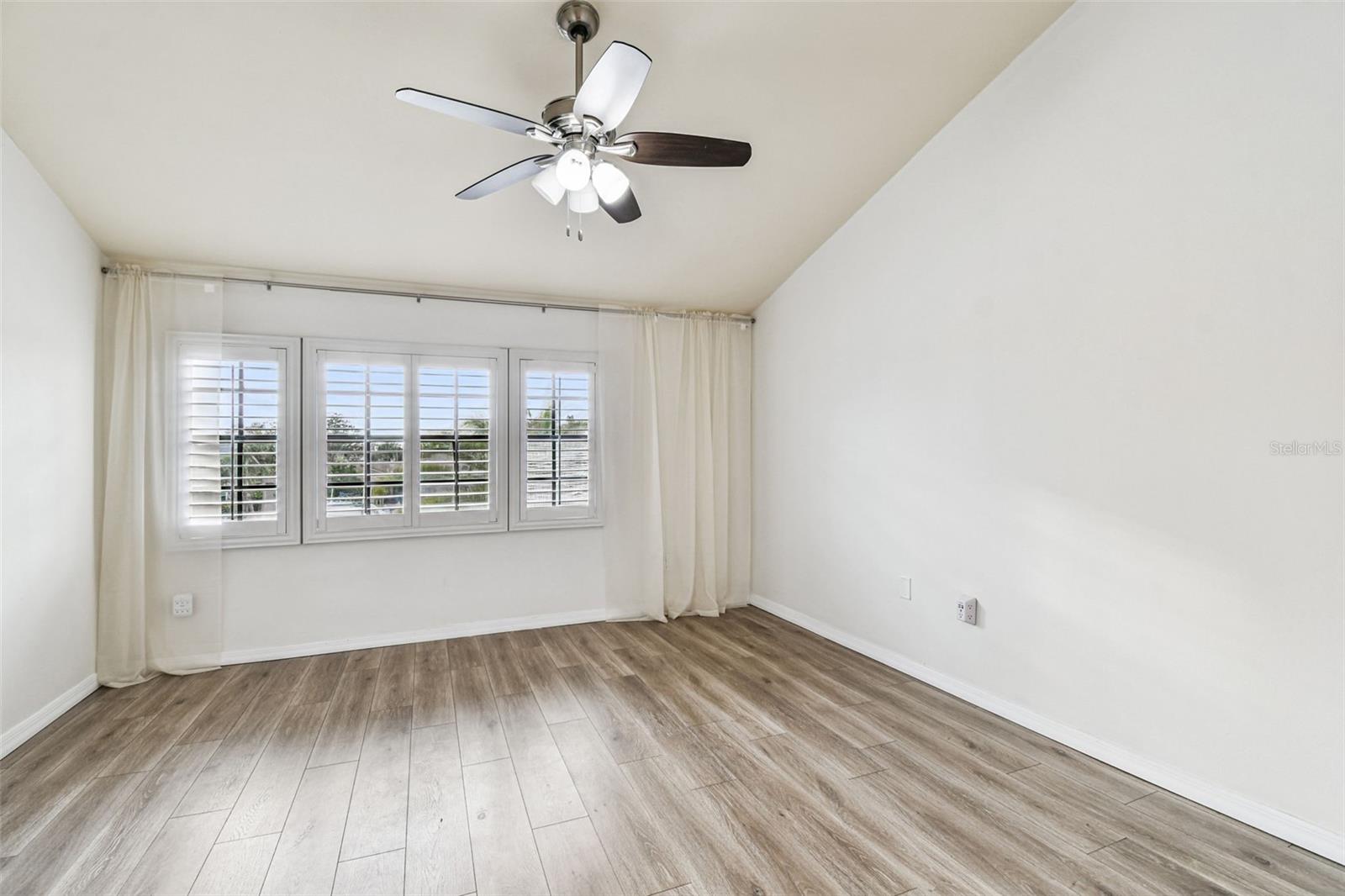 SAN MARINO BAY CONDO 5 - Residential