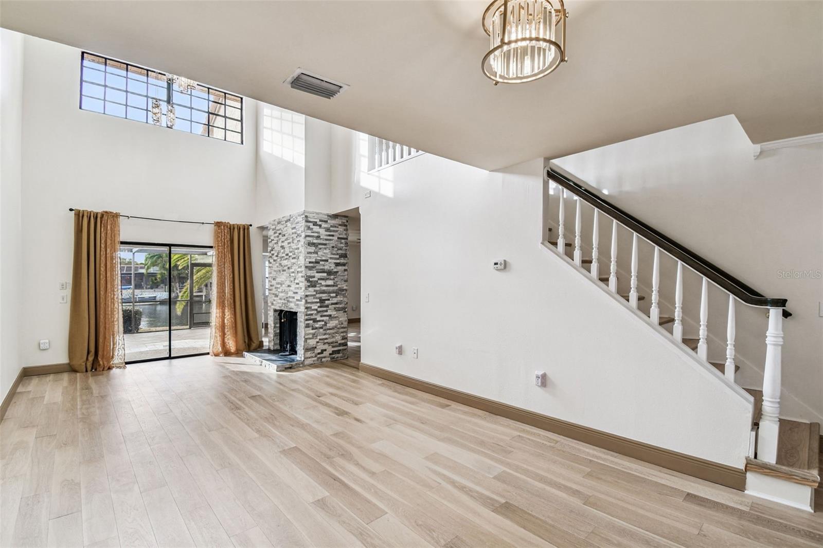 SAN MARINO BAY CONDO 5 - Residential