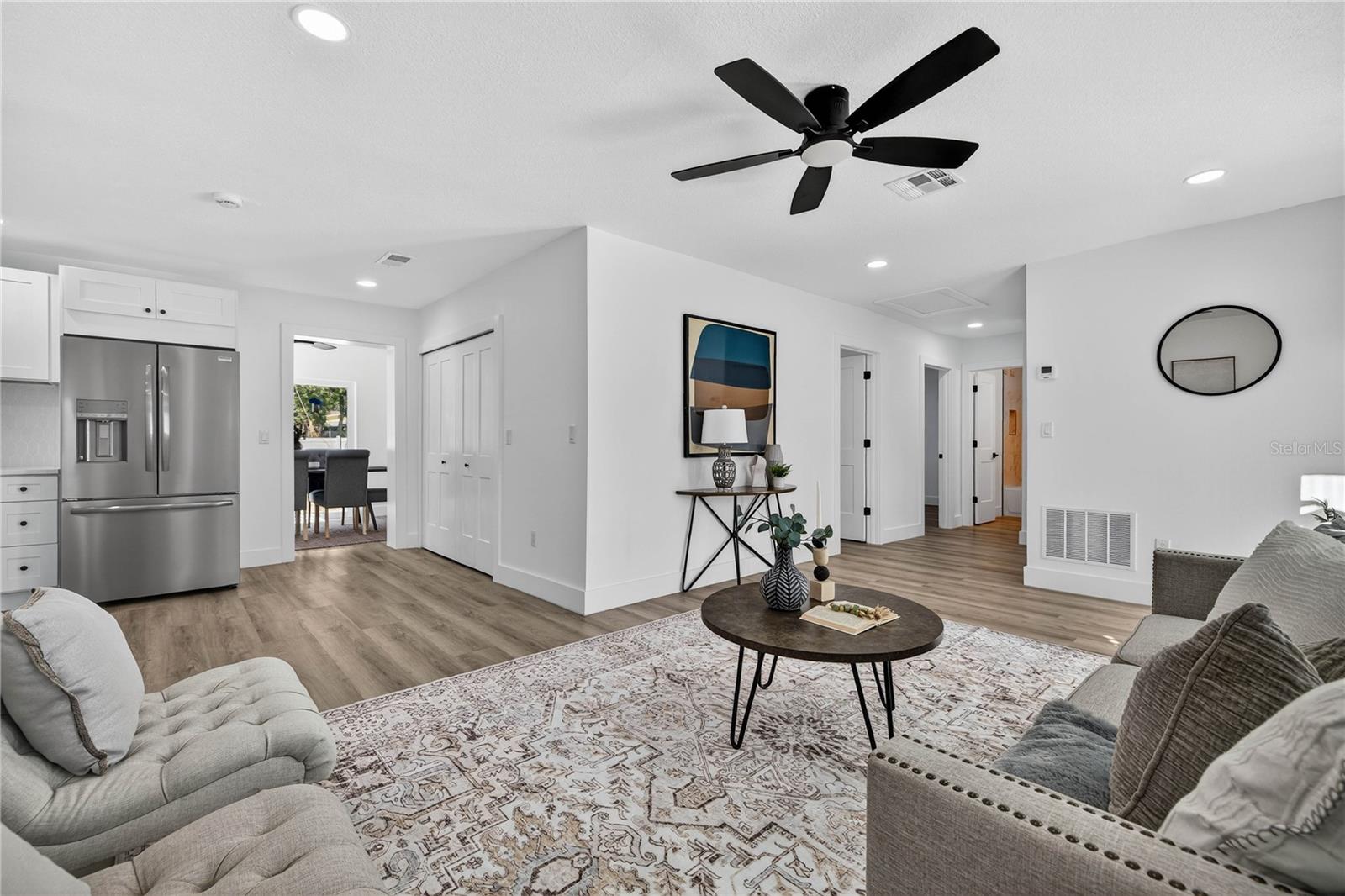 LAMPARILLA SUB - Residential