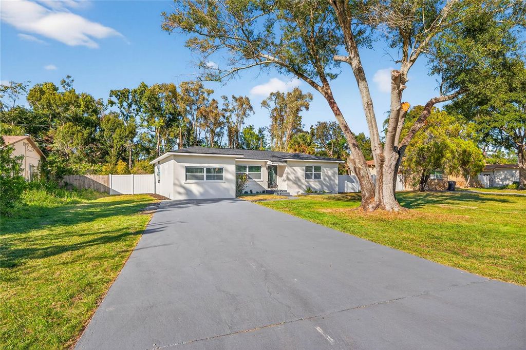 Photo of 2231 Lamparilla Way S, St Petersburg, FL 33712 (MLS # TB8448539)