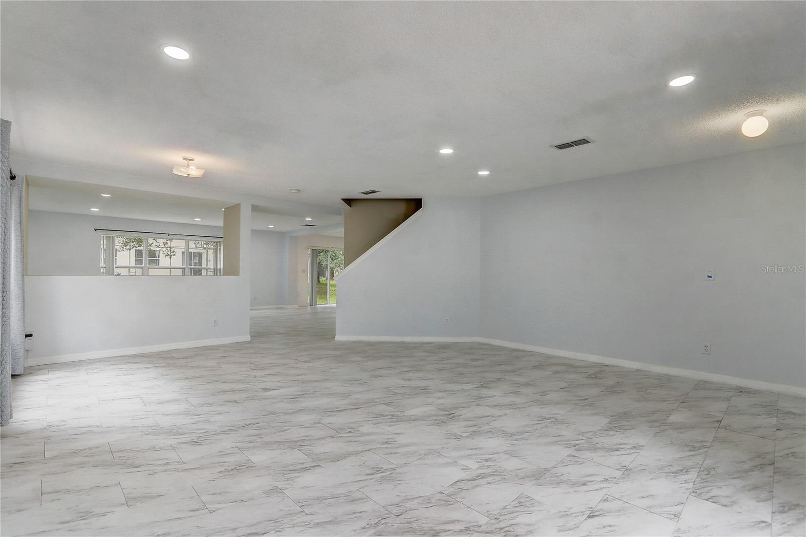 1455 BLUE HORIZON DRIVE