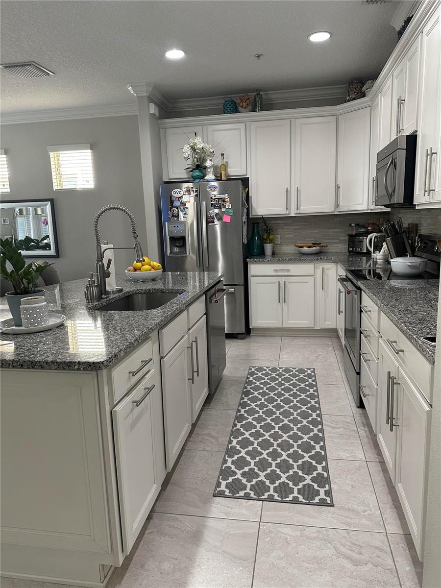 LAKEVIEW POINTE/HORIZON WEST P - Residential