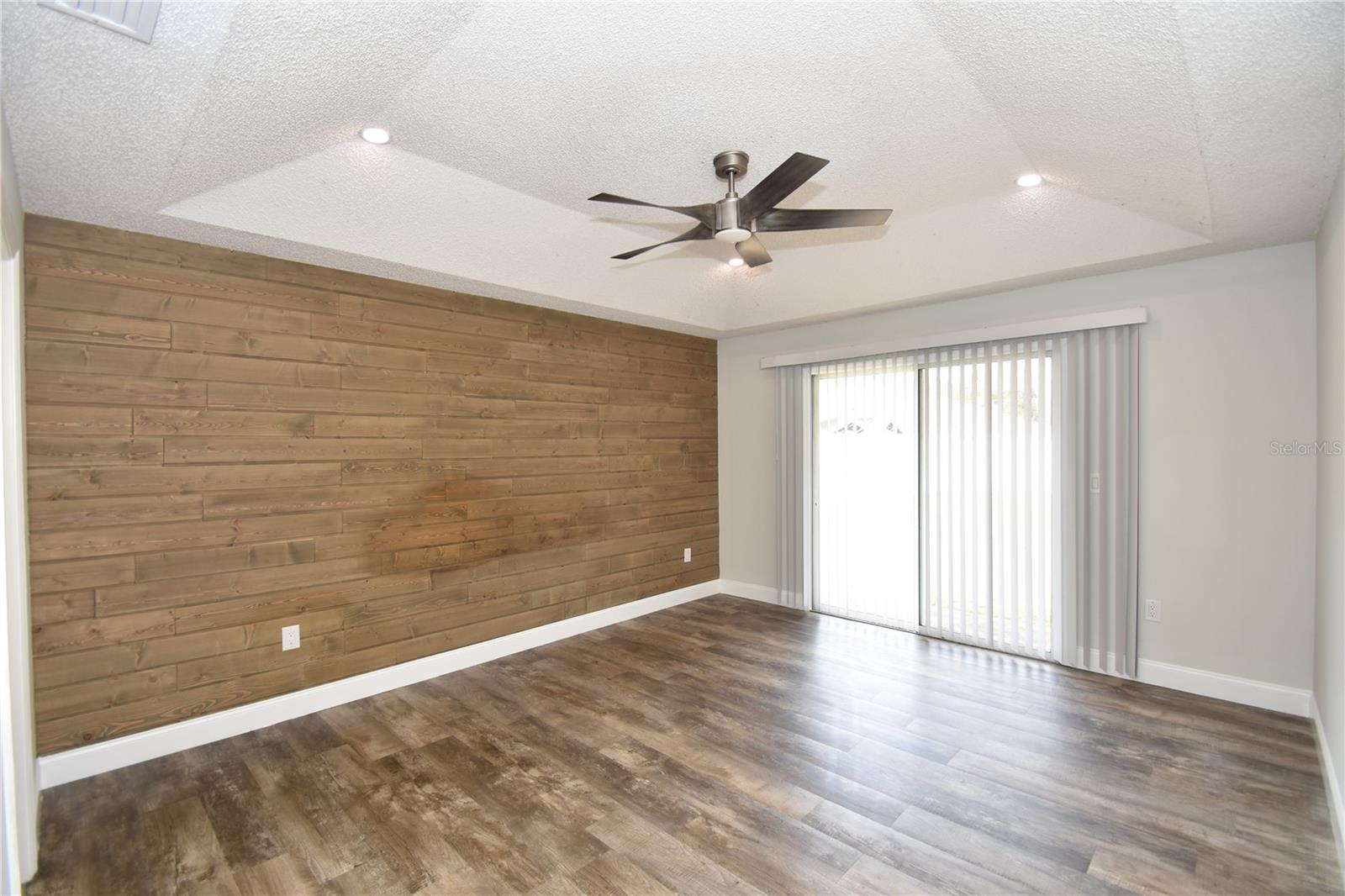 BELLE TERRE - Residential