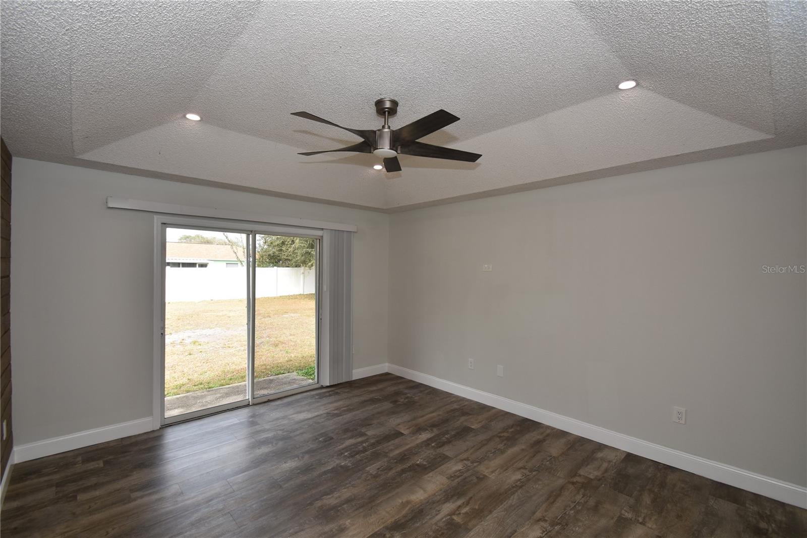 BELLE TERRE - Residential