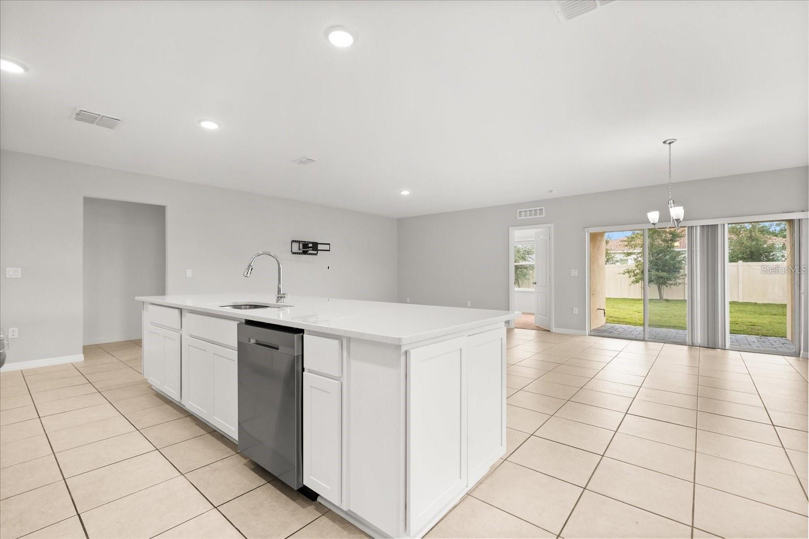 SOLTERRA PH 2C-2 - Residential Lease