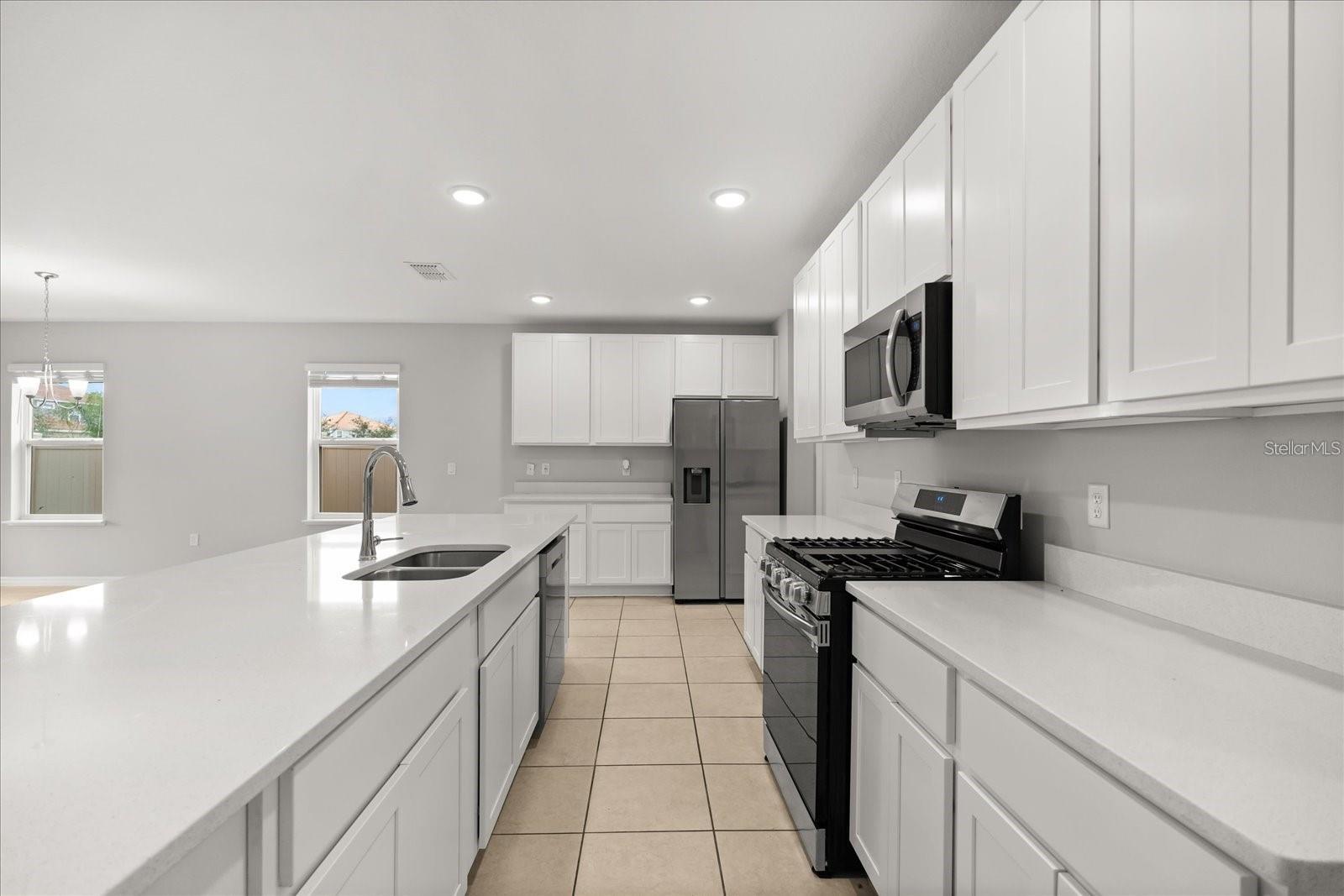 SOLTERRA PH 2C-2 - Residential Lease