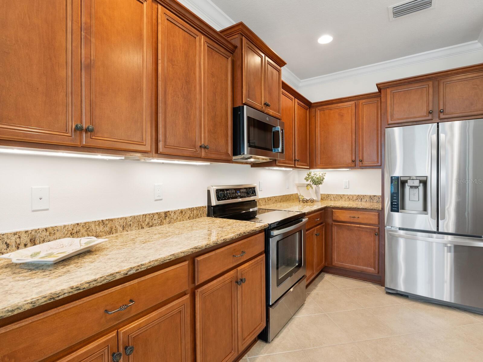 VENETIAN FALLS PH 2 - Residential