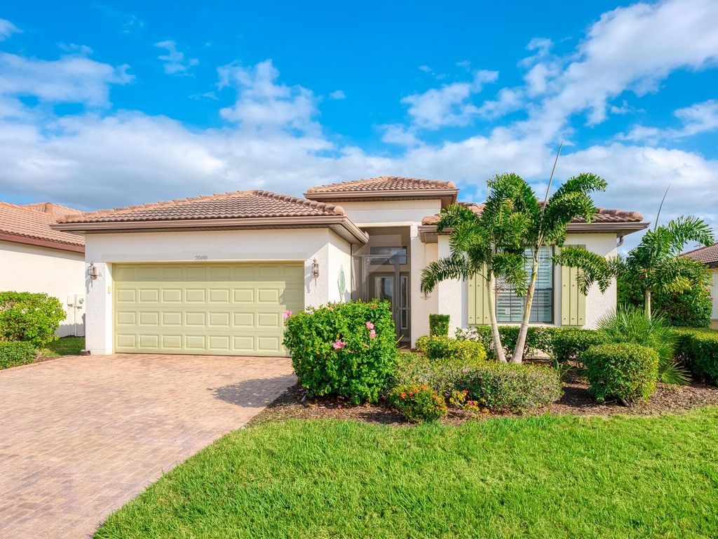 Photo of 20490 Capello Drive, Venice, FL 34292 (MLS # N6141978)