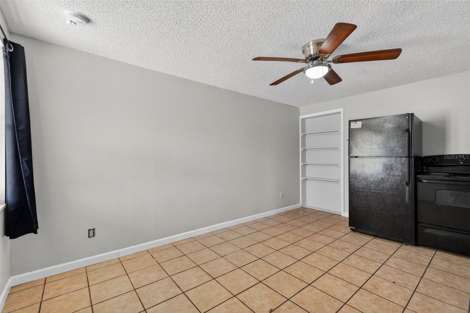 WASHINGTON TERRACE - Residential Lease