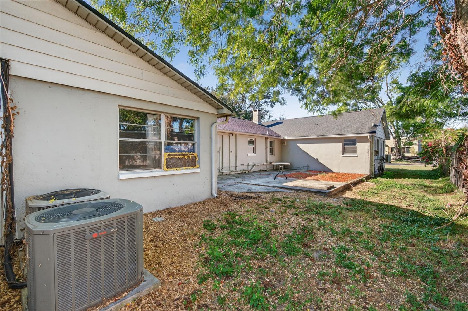 WASHINGTON TERRACE - Residential Lease