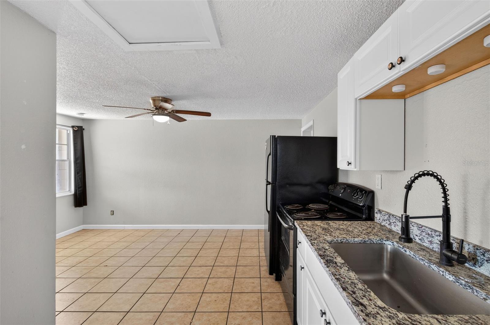 WASHINGTON TERRACE - Residential Lease