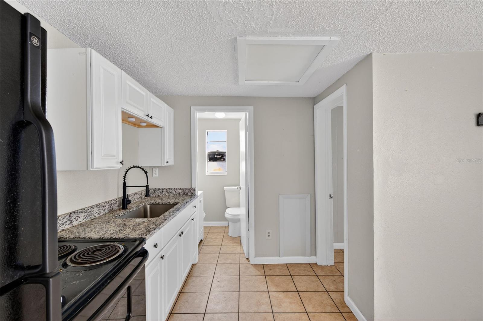 WASHINGTON TERRACE - Residential Lease